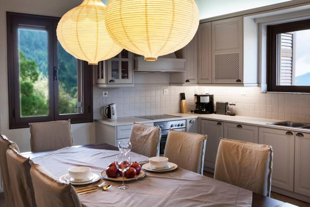 Bezeniko Amazing Arcadian Property! Vlacherna 外观 照片