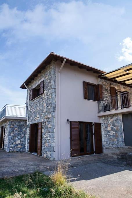 Bezeniko Amazing Arcadian Property! Vlacherna 外观 照片